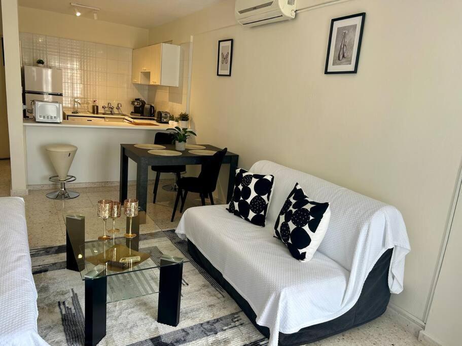 Diamond 2 Apartment Paphos